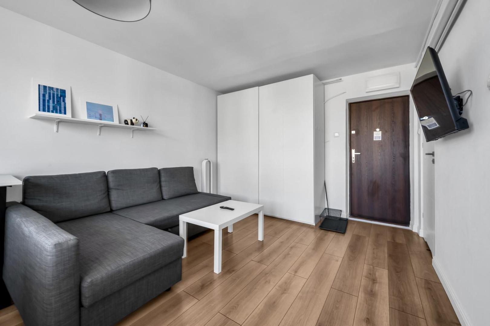 Apartament Mokotow - 14th Floor, Balcony - By Rentujemy